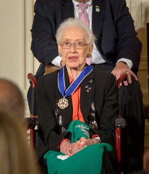 2015 K. Johnson honorée de la médaille présidentielle de la Liberté | Bill Ingals domaine public